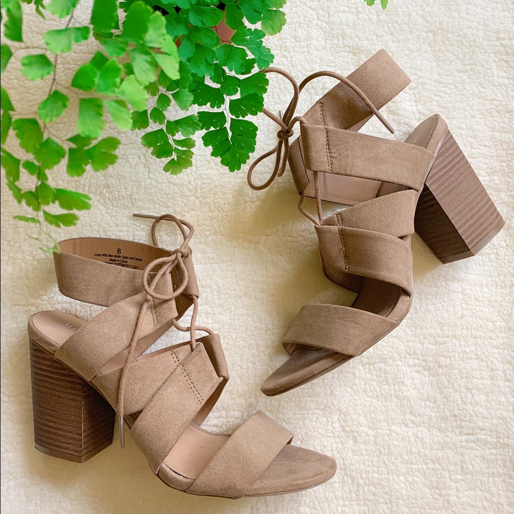 Merona Tan Suede 3 1/2” Block Heel Sandals size 8